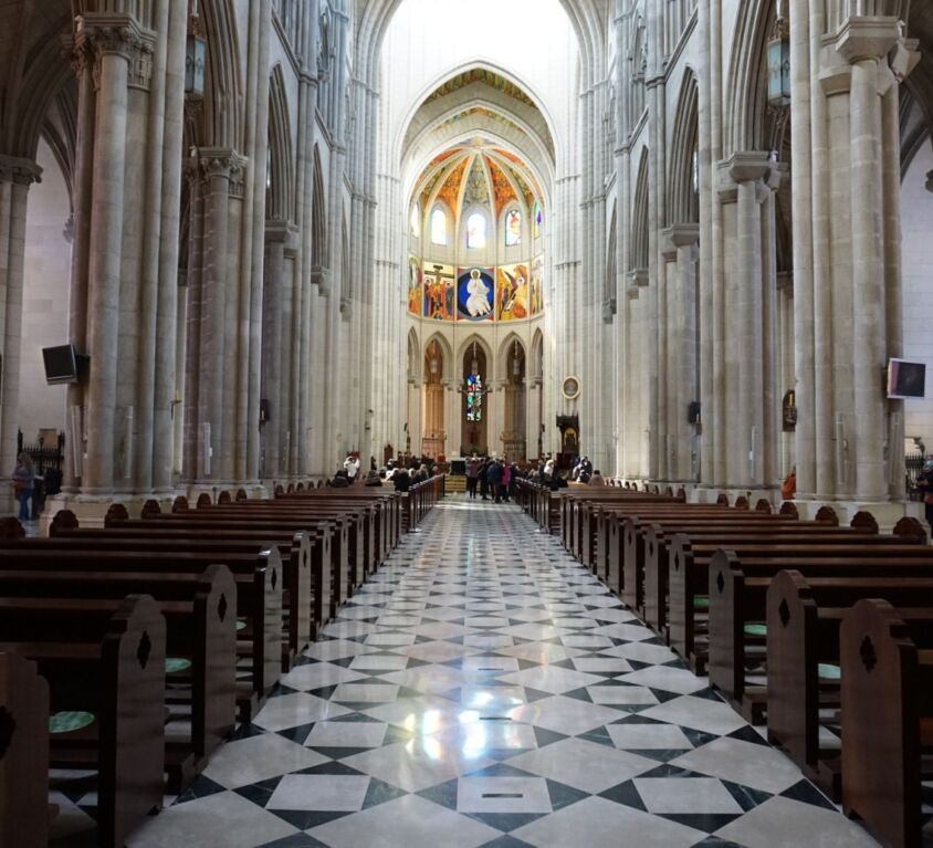 FIACCOLA-BENDETTINA-2022-MADRID-CATTEDRALE-0012